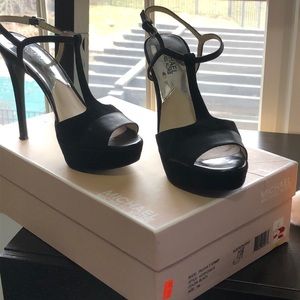 Michael Kors Felicia T Strap Suede Patent Leather